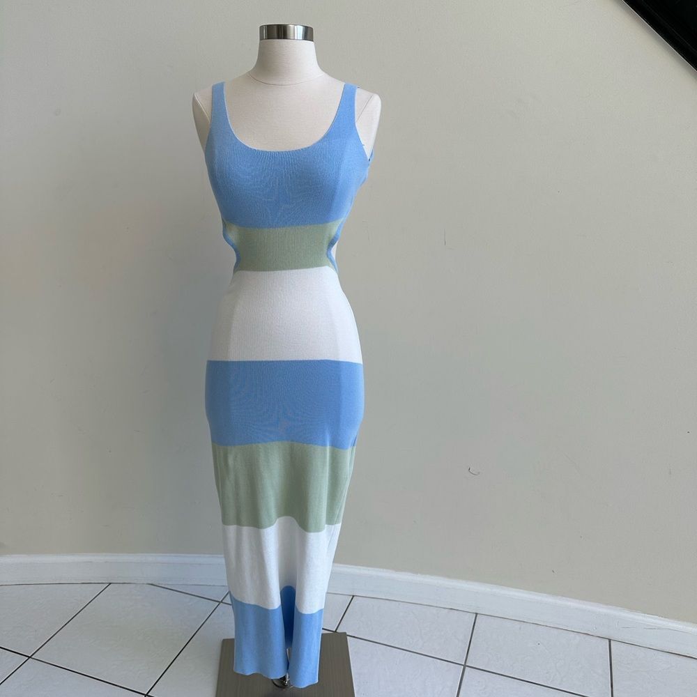 Commense Size S Maxi Dress